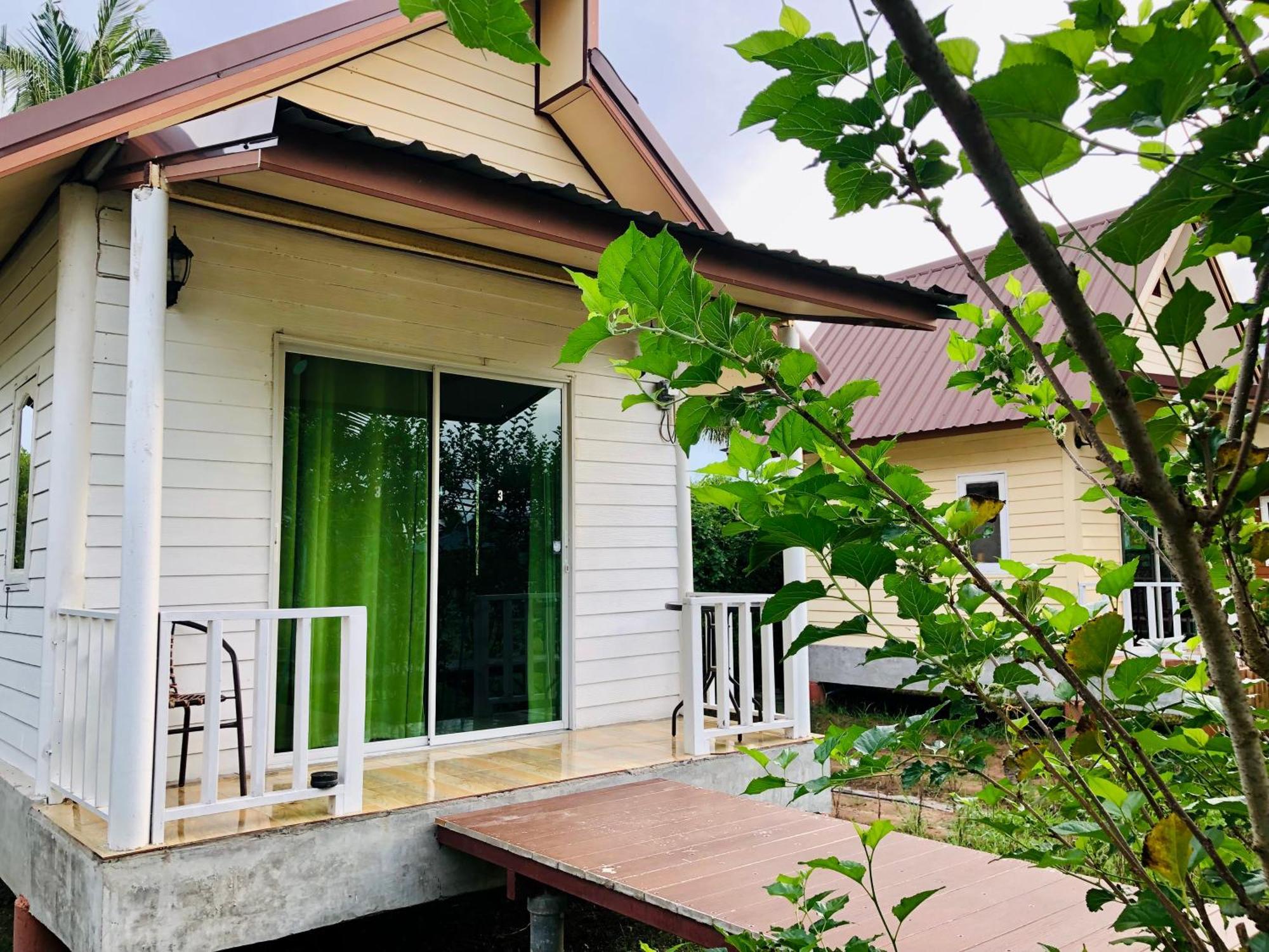 Baan Thung Home Stay Prasat المظهر الخارجي الصورة