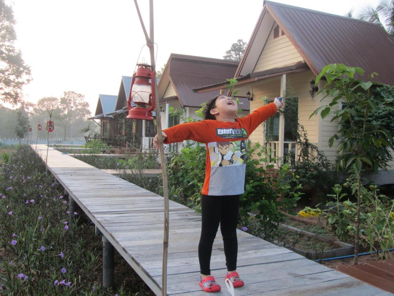 Baan Thung Home Stay Prasat المظهر الخارجي الصورة