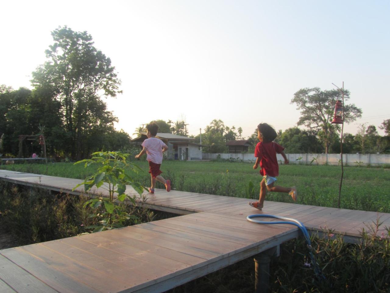 Baan Thung Home Stay Prasat المظهر الخارجي الصورة