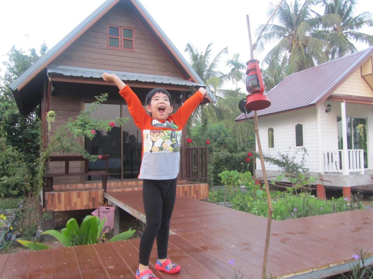 Baan Thung Home Stay Prasat المظهر الخارجي الصورة