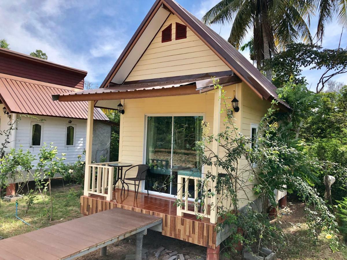 Baan Thung Home Stay Prasat المظهر الخارجي الصورة
