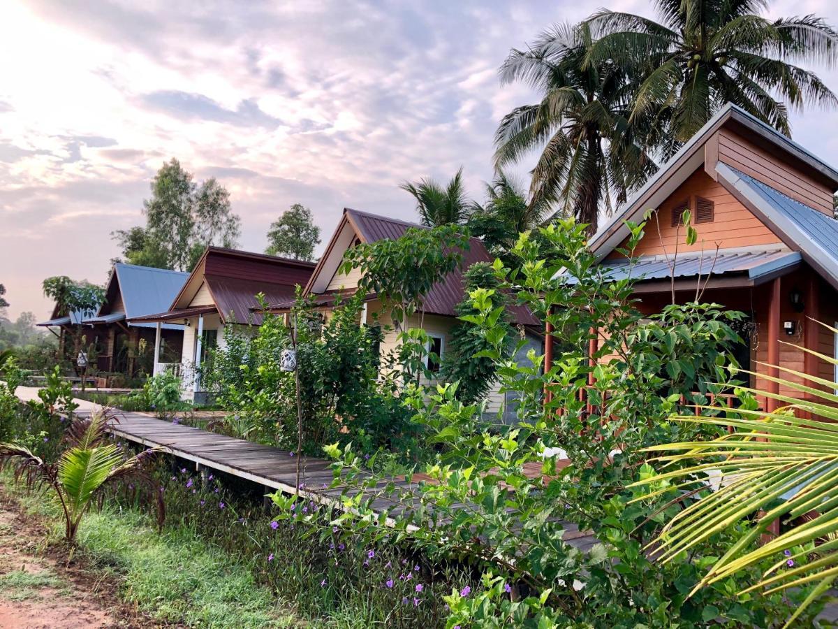 Baan Thung Home Stay Prasat المظهر الخارجي الصورة