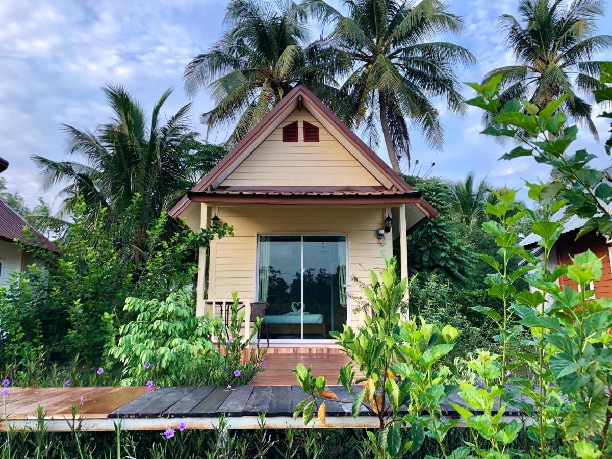 Baan Thung Home Stay Prasat المظهر الخارجي الصورة